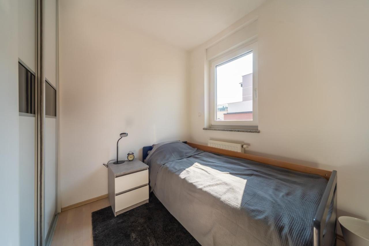 Super Petrova Apartment Zagabria Esterno foto